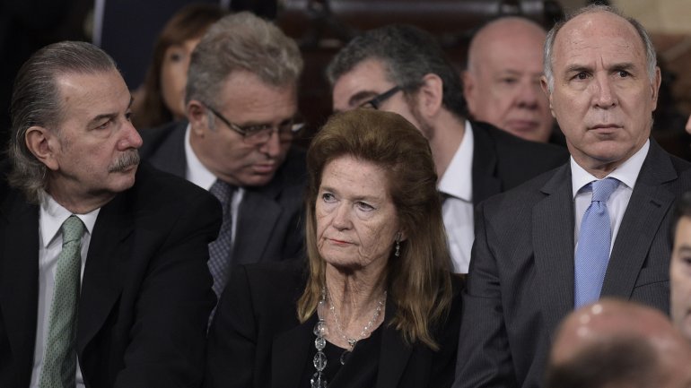 Maqueda, Highton y Lorenzetti escuchando a Macri.