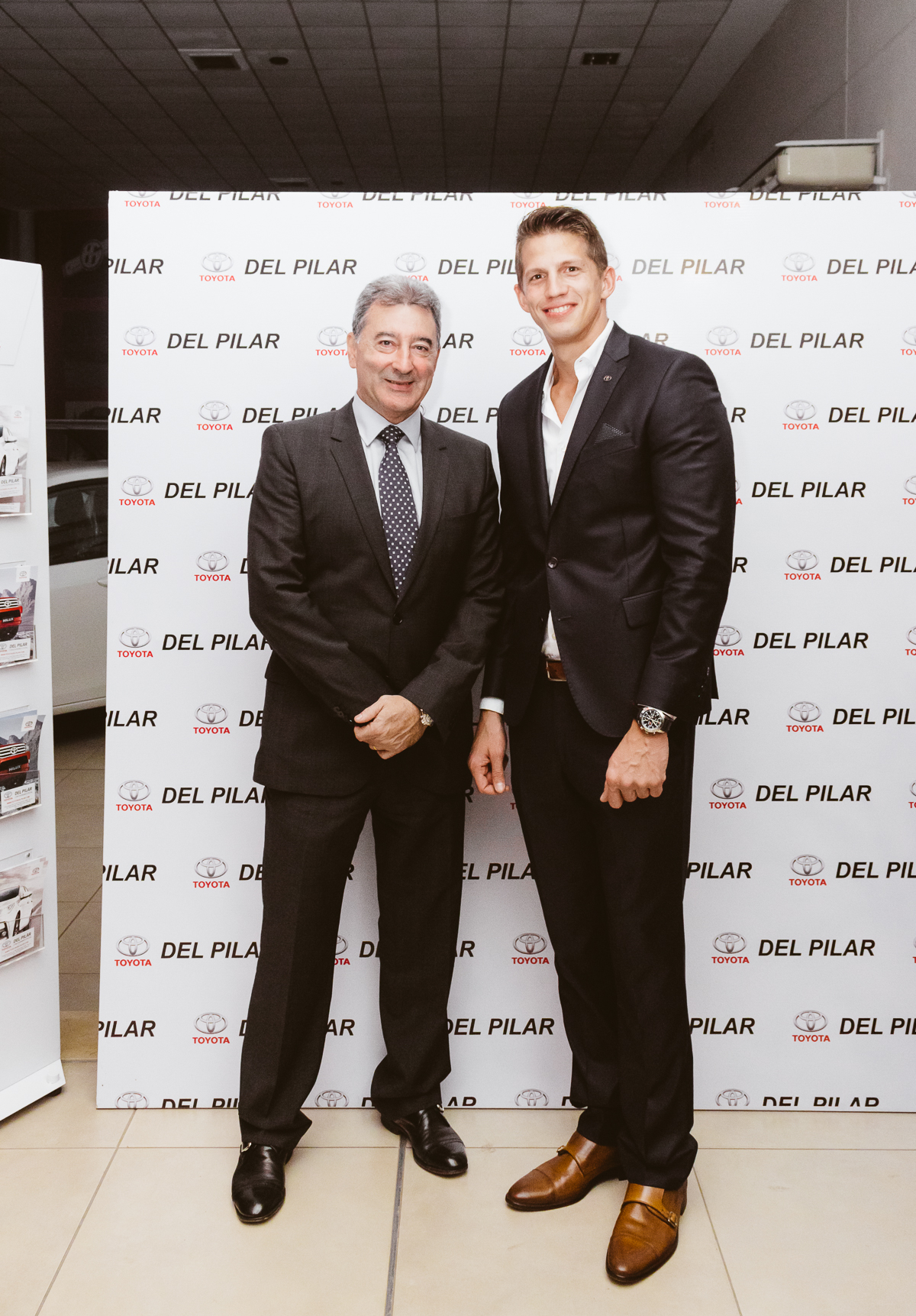 Daniel Herrero, presidente de Toyota, y Fernando Pigoni, director de la concesionaria Toyota del Pilar.